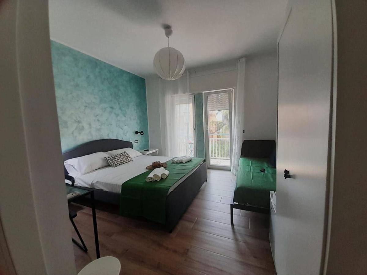 Ariel Rooms Sorrent Exterior foto