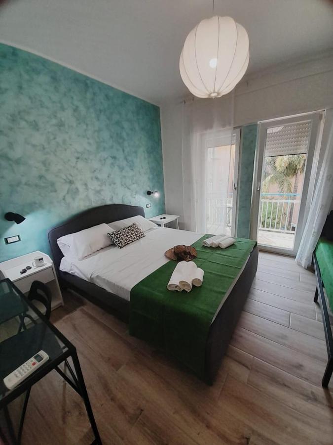 Ariel Rooms Sorrent Exterior foto