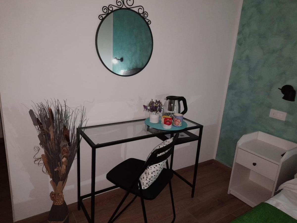 Ariel Rooms Sorrent Exterior foto