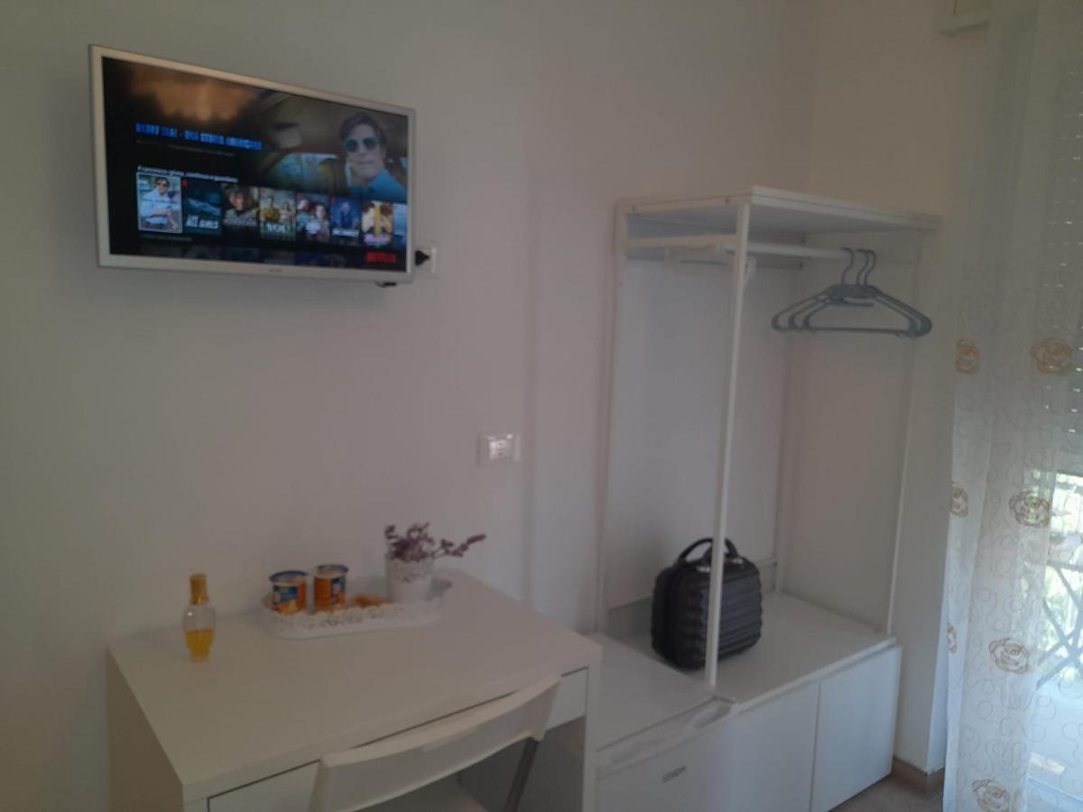 Ariel Rooms Sorrent Exterior foto