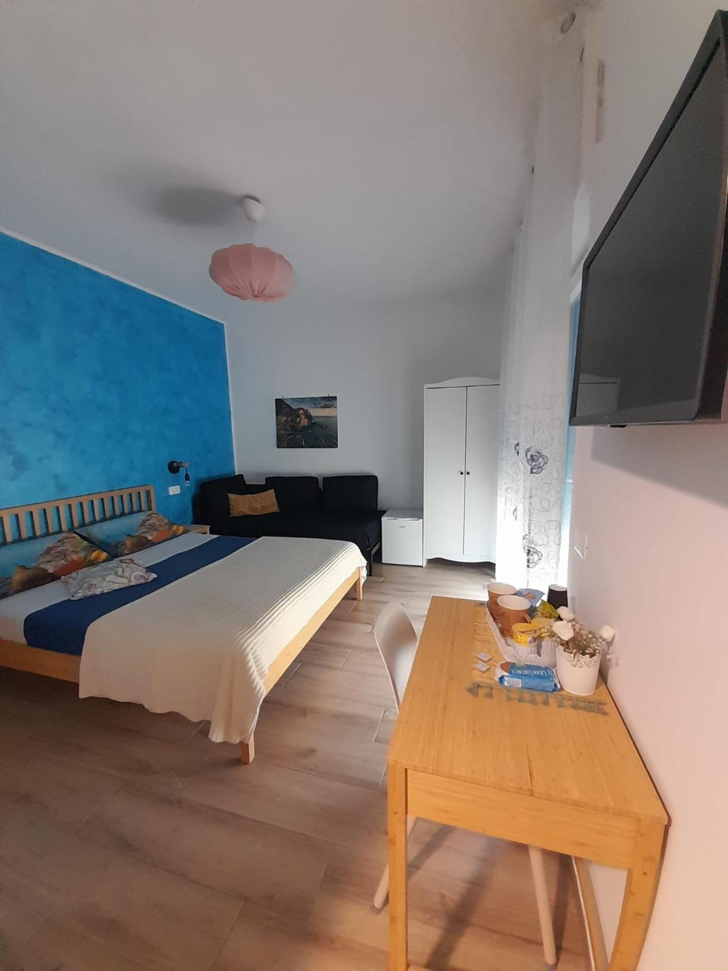 Ariel Rooms Sorrent Exterior foto